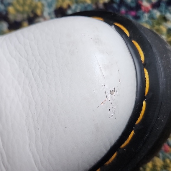 Dr. Martin's AirWair boots - Picture 6 of 9